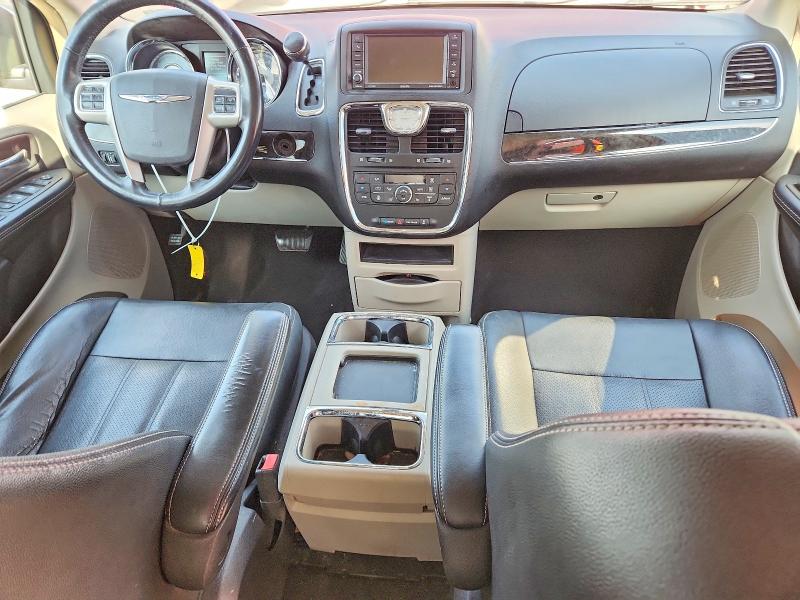 53213066 :رقم المزاد ، 2C4RC1CG6GR104375 vin ، 2016 Chrysler Town & Country مزاد بيع