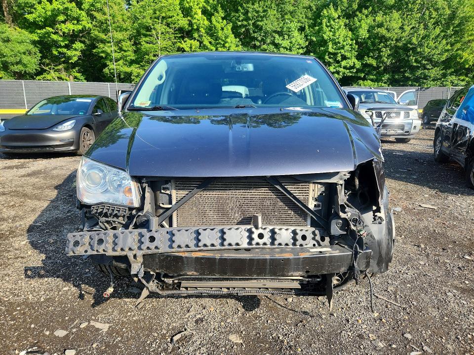 Продажа на аукционе авто 2015 Chrysler Town & Country, vin: 2C4RC1GG4FR710377, номер лота: 56927036