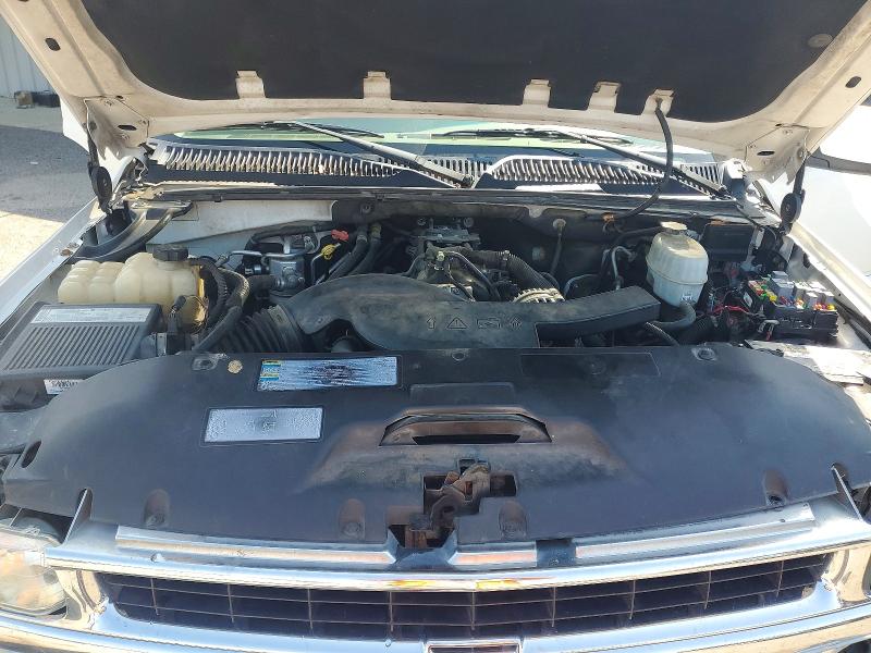 58426296 :رقم المزاد ، 1GNEC13T45R108026 vin ، 2005 Chevrolet Tahoe مزاد بيع