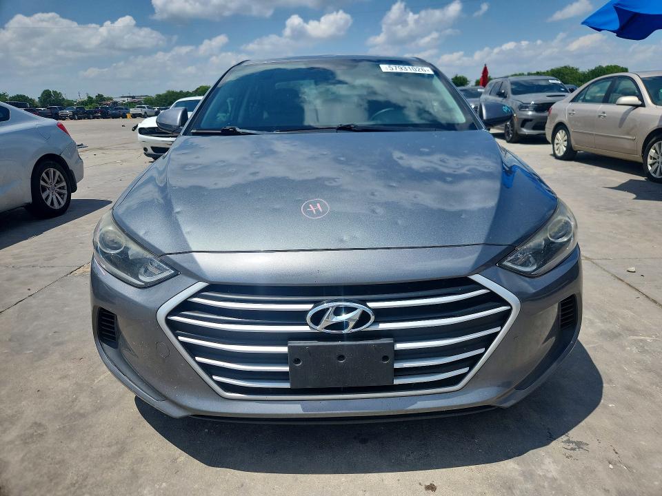 2017 Hyundai Elantra მანქანა იყიდება აუქციონზე, vin: KMHD74LF6HU397105, აუქციონის ნომერი: 57931026