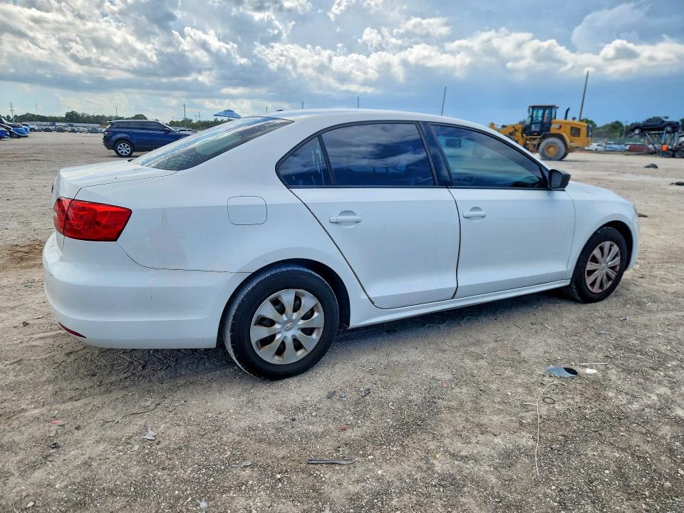 58381766 :رقم المزاد ، 3VW2K7AJ2EM311711 vin ، 2014 Volkswagen Jetta مزاد بيع