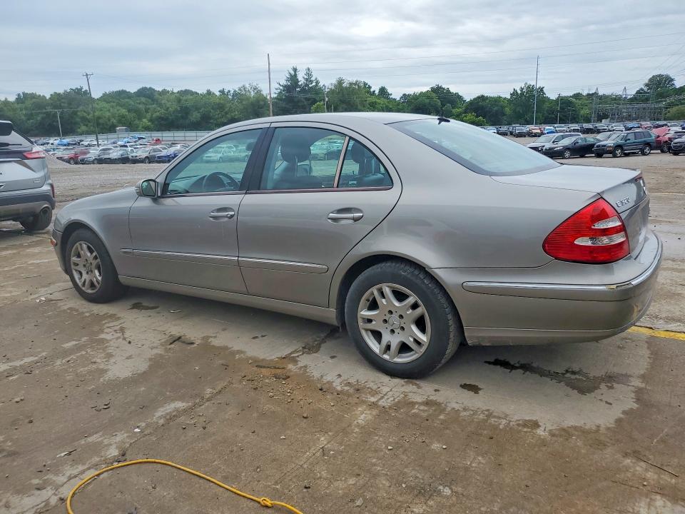 56238466 :رقم المزاد ، WDBUF82JX5X170416 vin ، 2005 Mercedes-benz E-class E320 مزاد بيع