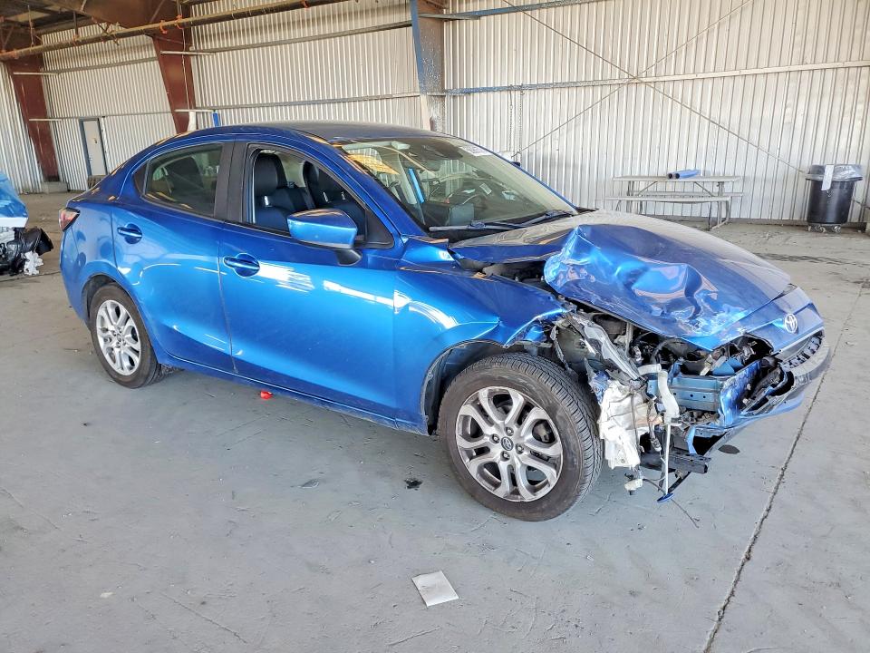 56981576 :رقم المزاد ، 3MYDLBYV7HY147715 vin ، 2017 Toyota Yaris Ia مزاد بيع