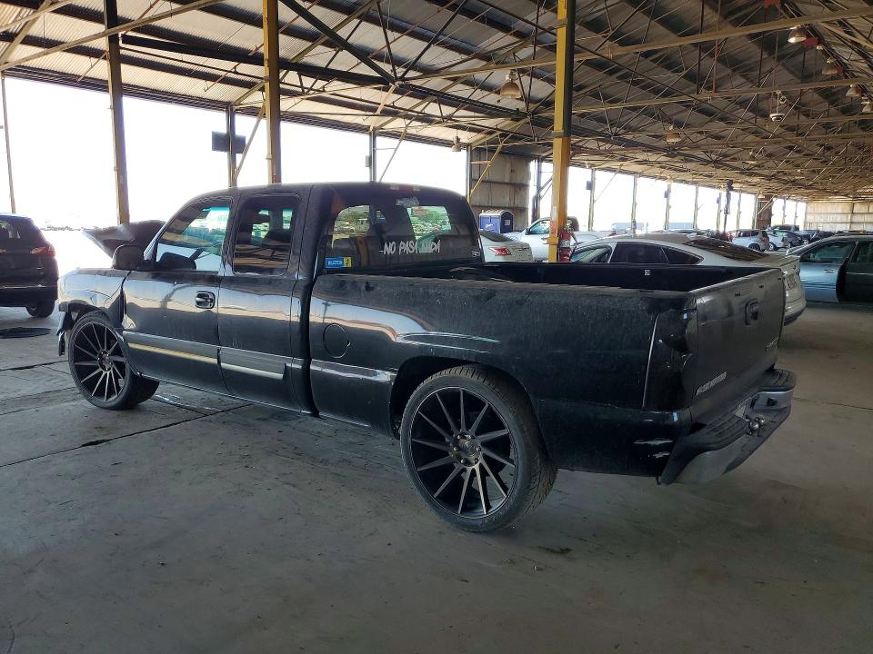 Продажа на аукционе авто 2005 Chevrolet Silverado, vin: 2GCEC19T251157539, номер лота: 58743576