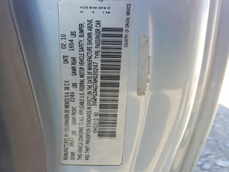 57877956 :رقم المزاد ، 3VWPG3AG7AM020247 vin ، 2010 Volkswagen New Beetle مزاد بيع
