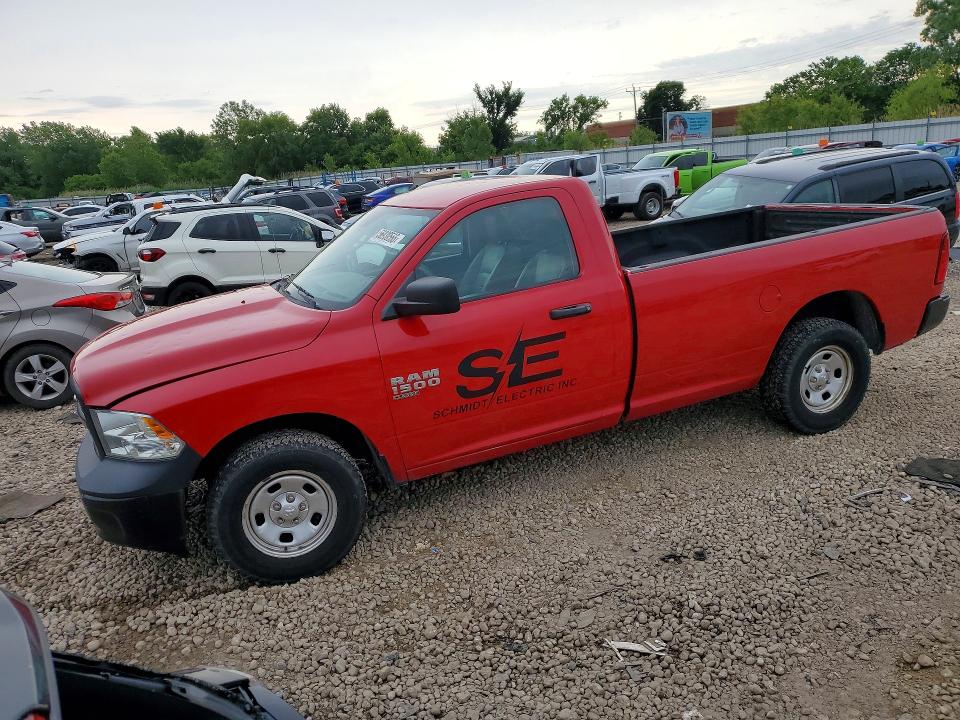 56930566 :رقم المزاد ، 3C6JR6DG1KG629745 vin ، 2019 Ram 1500 Classic مزاد بيع