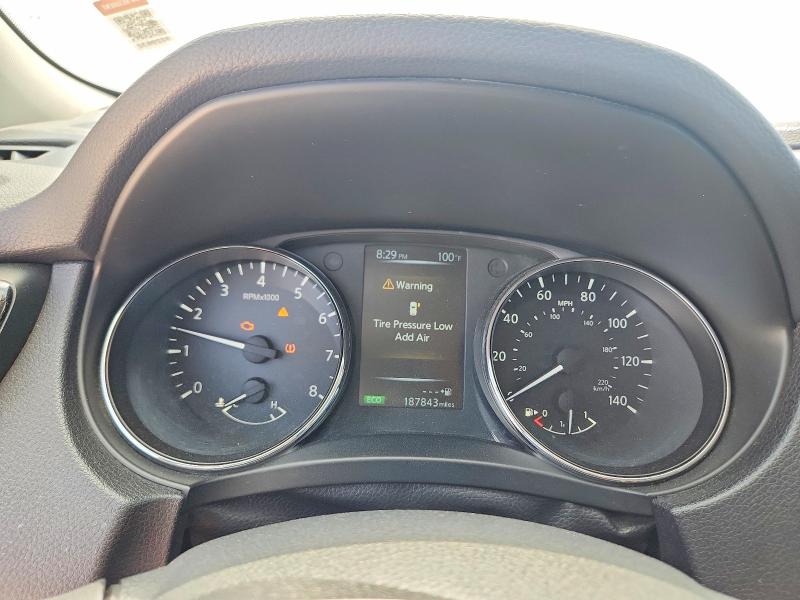 Продажа на аукционе авто 2017 Nissan Rogue, vin: 5N1AT2MT4HC778660, номер лота: 58492116