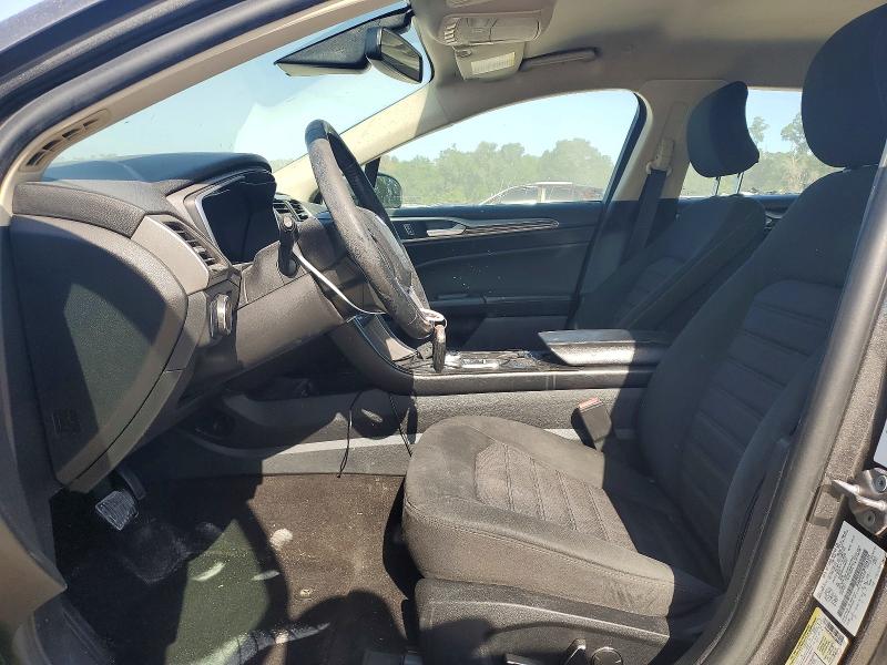 58110076 :رقم المزاد ، 3FA6P0PU5KR266329 vin ، 2019 Ford Fusion مزاد بيع