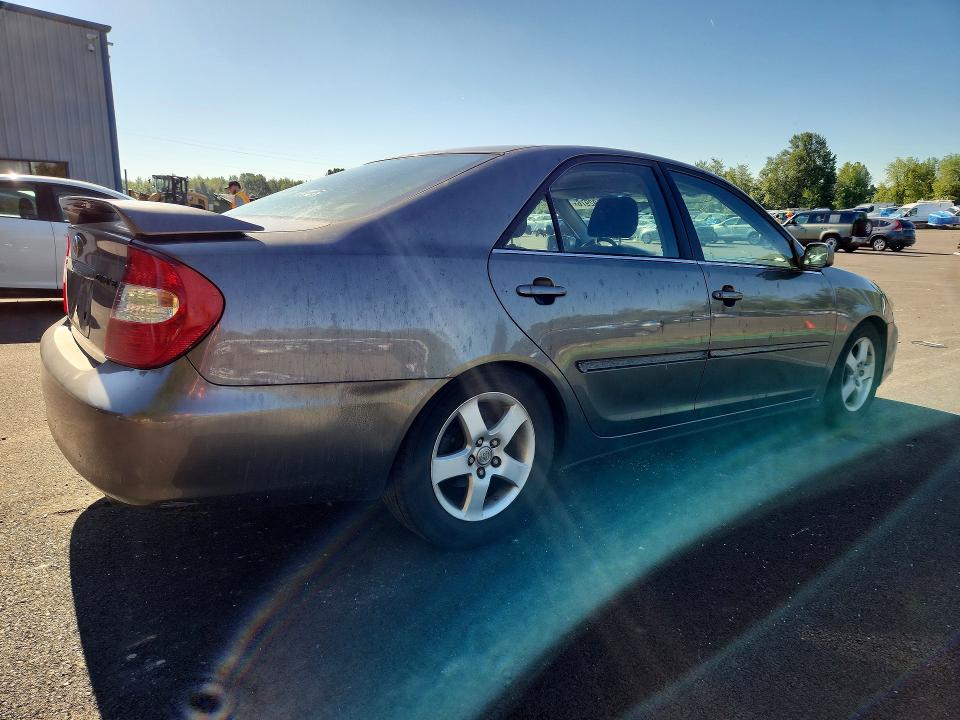 Aukcja sprzedaży 2002 Toyota Camry, vin: JTDBE32K420028428, numer aukcji: 57192976