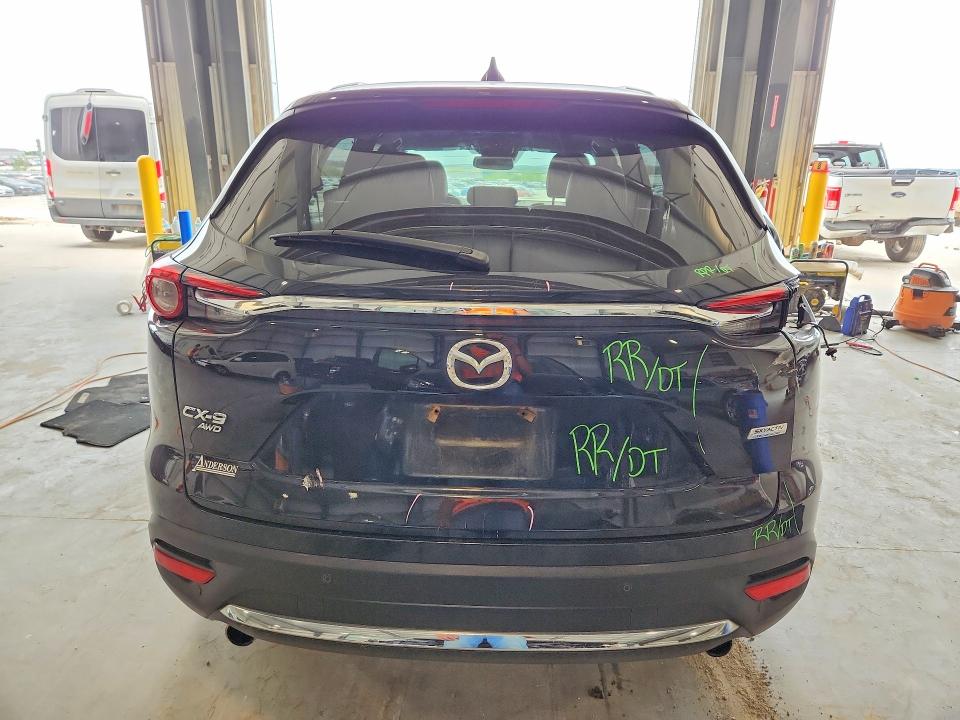 Продаж на аукціоні авто 2018 Mazda Cx-9, vin: JM3TCBDY1J0213659, номер лоту: 58628996