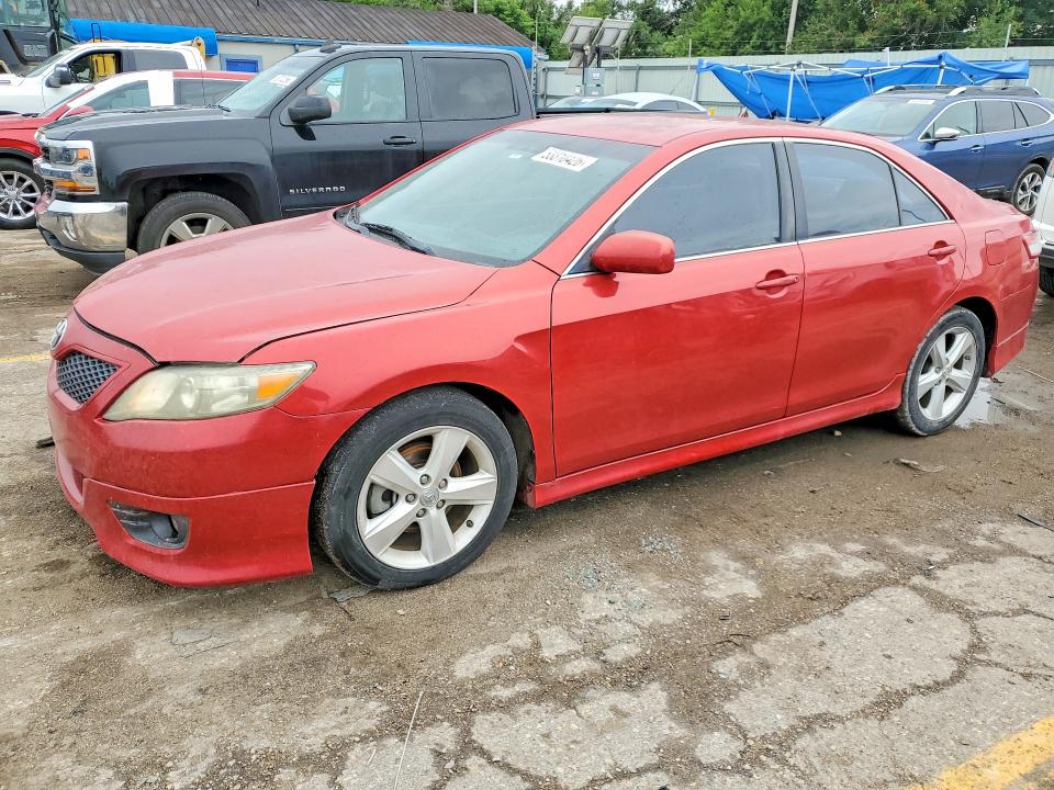 53310426 :رقم المزاد ، 4T1BF3EK9BU682824 vin ، 2011 Toyota Camry مزاد بيع