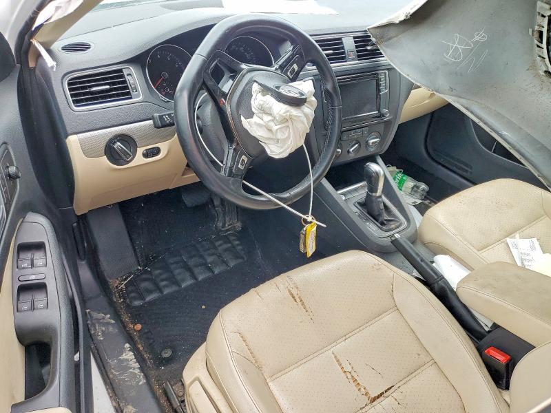 54421696 :رقم المزاد ، 3VWDB7AJ0HM290919 vin ، 2017 Volkswagen Jetta مزاد بيع