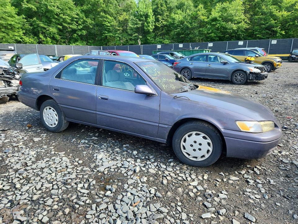 1998 Toyota Camry მანქანა იყიდება აუქციონზე, vin: 4T1BG22K6WU244294, აუქციონის ნომერი: 57049876