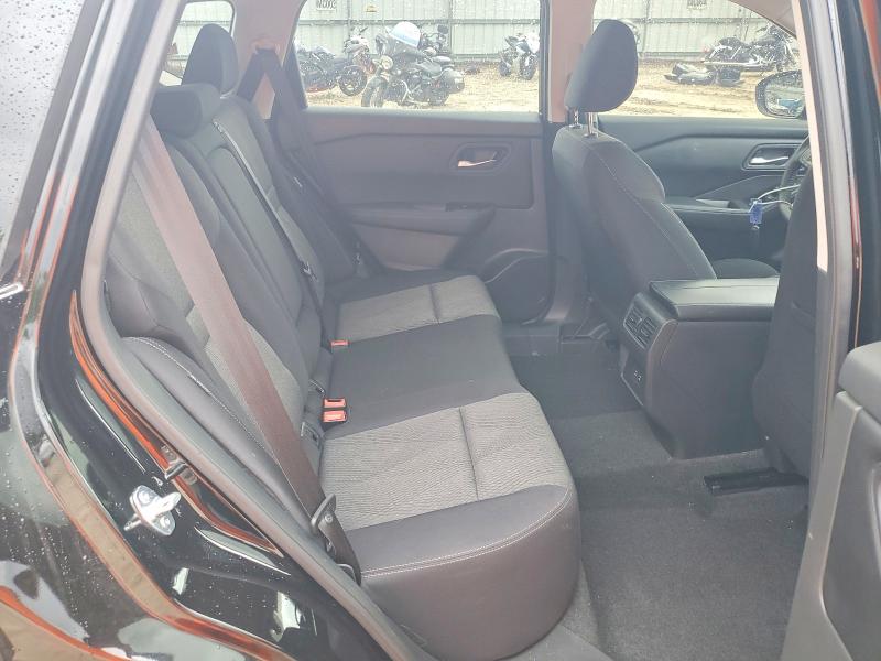 57690546 :رقم المزاد ، 5N1BT3BA8TC687668 vin ، 2026 Nissan Rogue مزاد بيع