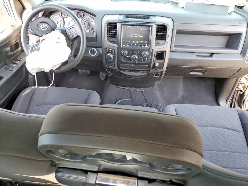 56723696 :رقم المزاد ، 1C6RR7FT3KS511823 vin ، 2019 Ram 1500 Classic مزاد بيع