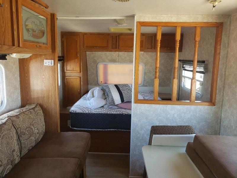 53718076 :رقم المزاد ، 1TC2B025431210891 vin ، 2003 Coachmen Rv Recreational Vehicle (rv) مزاد بيع