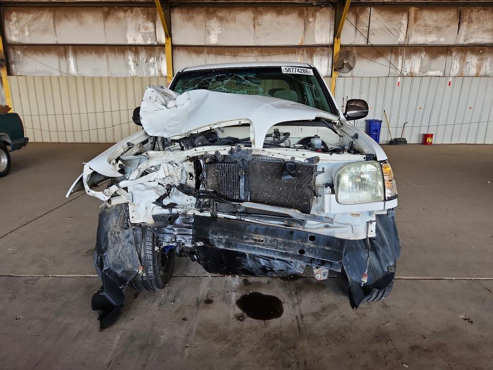 2004 Toyota Tundra მანქანა იყიდება აუქციონზე, vin: 5TBDT44144S455285, აუქციონის ნომერი: 58774286