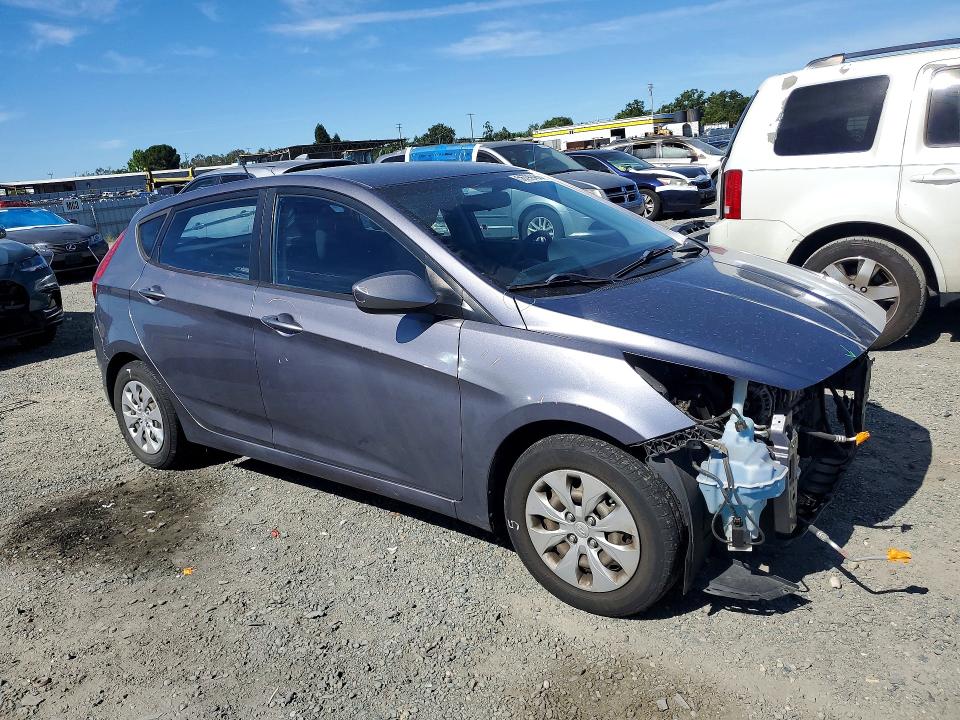 2016 Hyundai Accent მანქანა იყიდება აუქციონზე, vin: KMHCT5AE0GU250073, აუქციონის ნომერი: 56799486