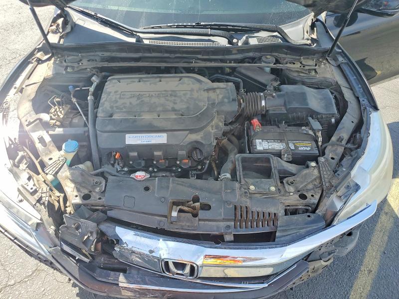 2017 Honda Accord მანქანა იყიდება აუქციონზე, vin: 1HGCR3F9XHA004638, აუქციონის ნომერი: 55841826