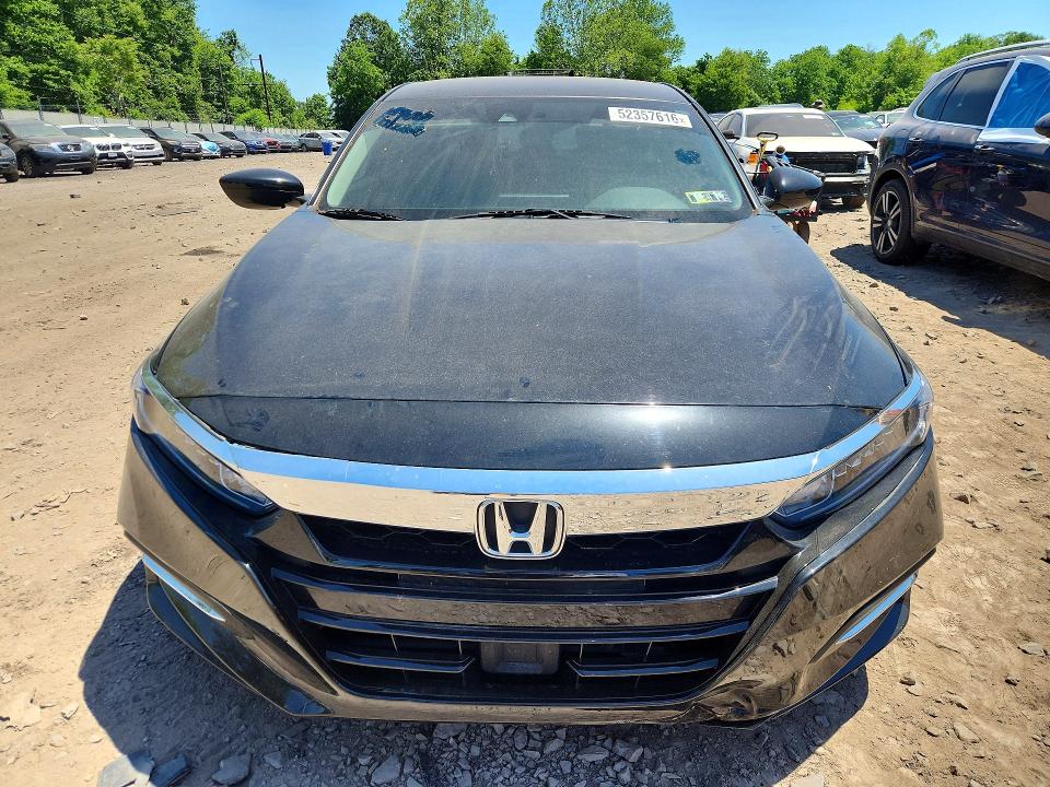 Продаж на аукціоні авто 2019 Honda Accord, vin: 1HGCV3F18KA019734, номер лоту: 52357616