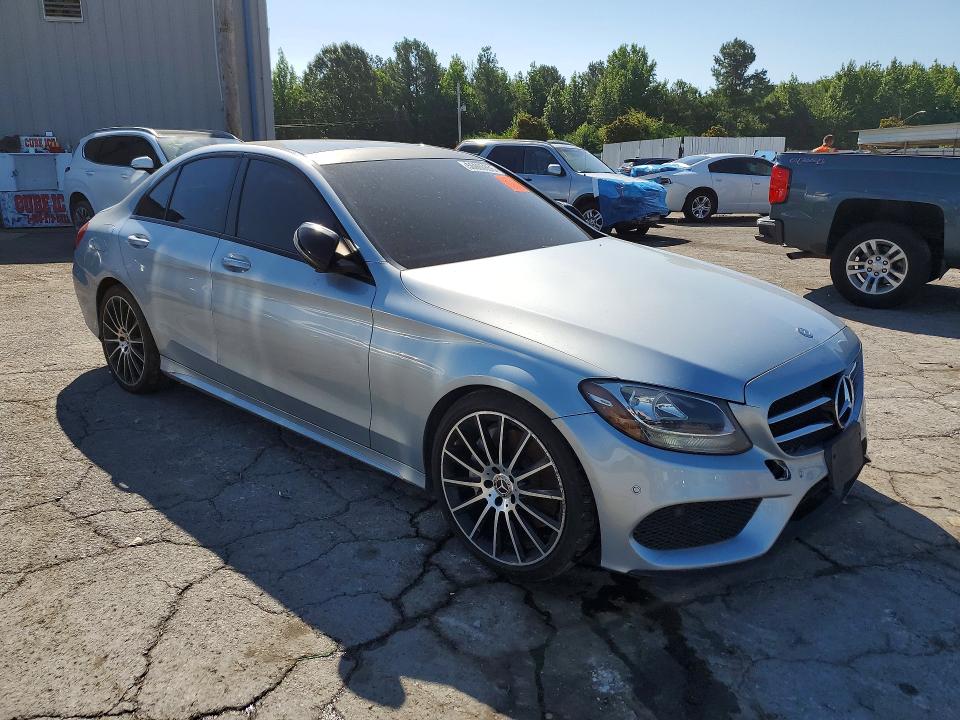 2017 Mercedes-benz C მანქანა იყიდება აუქციონზე, vin: 55SWF4JB4HU211780, აუქციონის ნომერი: 56680856