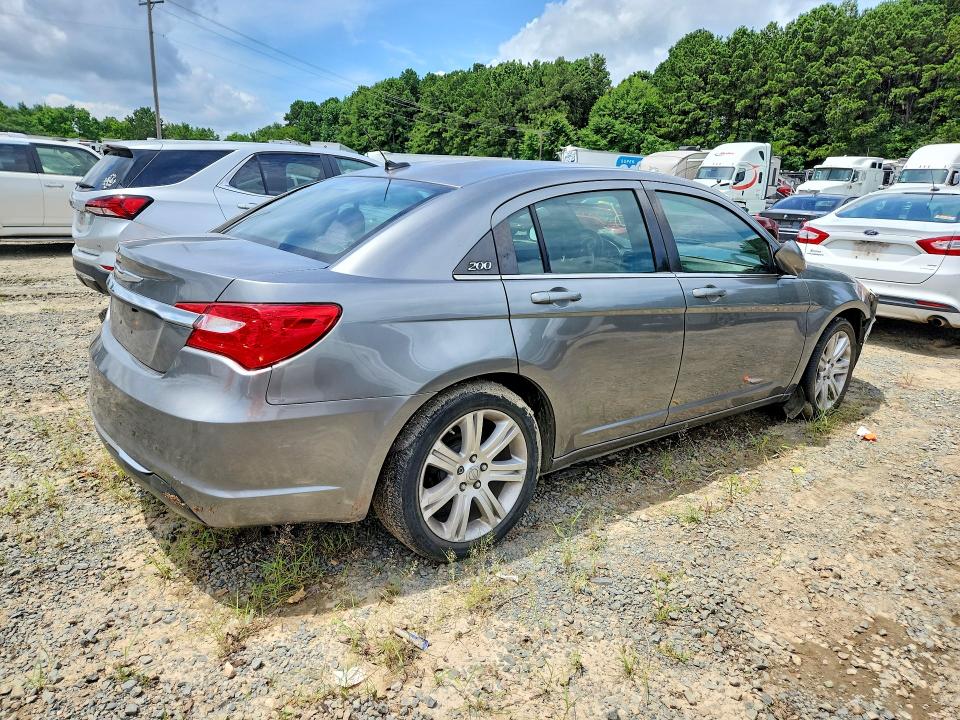Продажа на аукционе авто 2013 Chrysler 200, vin: 1C3CCBBB8DN728211, номер лота: 58601546