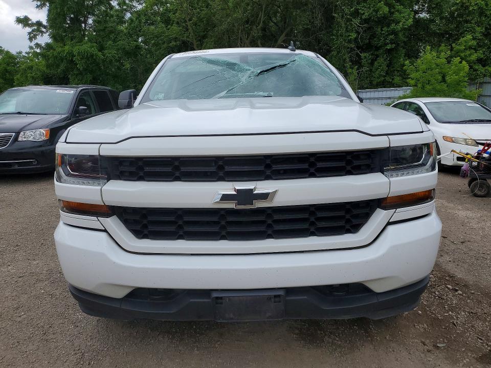 Продажа на аукционе авто 2018 Chevrolet Silverado, vin: 1GCVKPEC6JZ141745, номер лота: 57658856