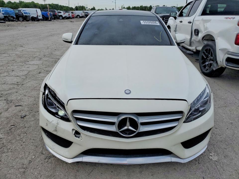 55326096 :رقم المزاد ، 55SWF6GB1FU030555 vin ، 2015 Mercedes-benz C مزاد بيع
