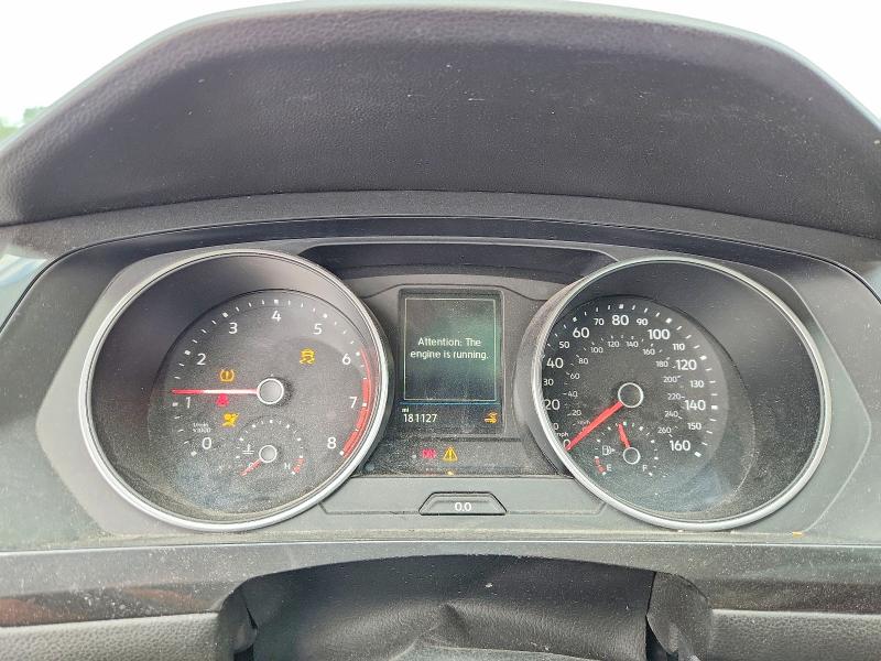 57402446 :رقم المزاد ، 3VV2B7AX4JM022574 vin ، 2018 Volkswagen Tiguan مزاد بيع