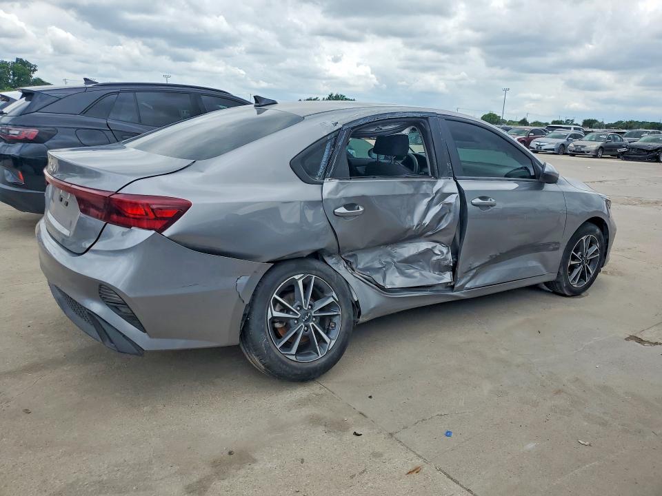 57177426 :رقم المزاد ، 3KPF24AD9PE691575 vin ، 2023 Kia Forte مزاد بيع