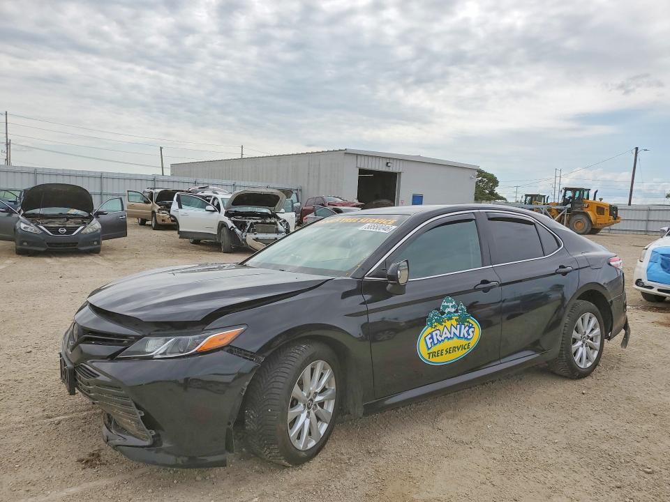 2018 Toyota Camry მანქანა იყიდება აუქციონზე, vin: 4T1B11HK7JU544325, აუქციონის ნომერი: 58550046