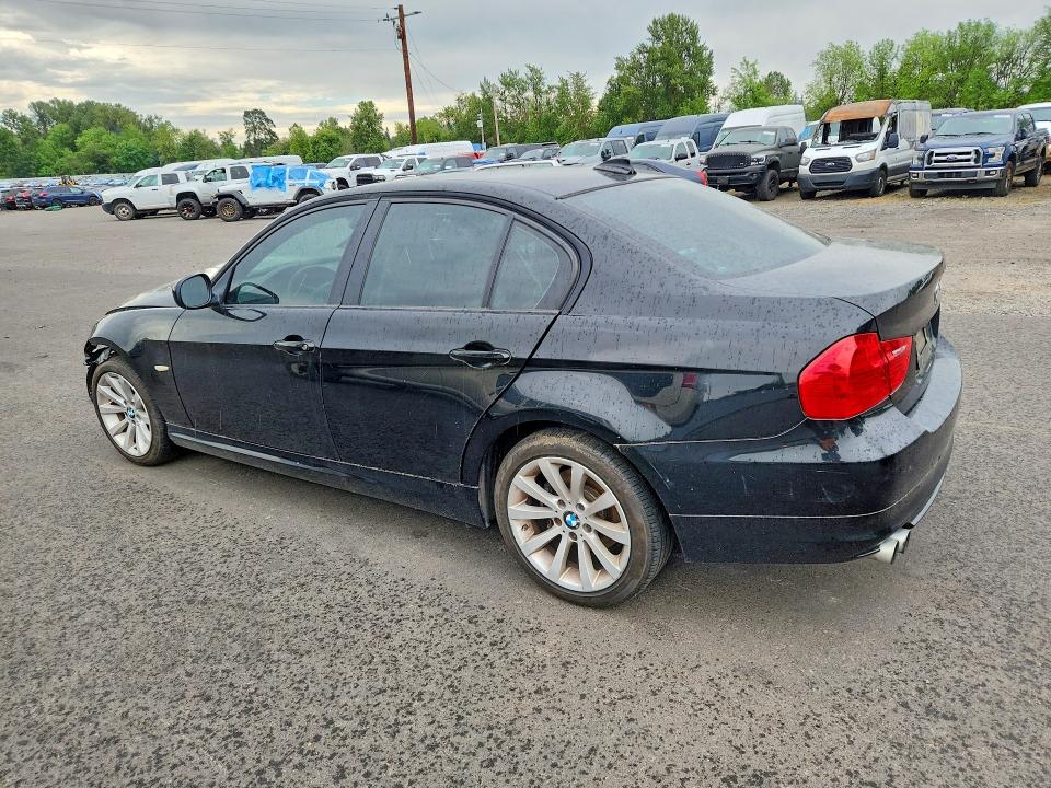 55205426 :رقم المزاد ، WBAPH7C52BE678193 vin ، 2011 Bmw 328 مزاد بيع