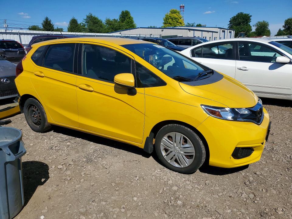Продаж на аукціоні авто 2018 Honda Fit, vin: 3HGGK5H45JM704689, номер лоту: 57228756