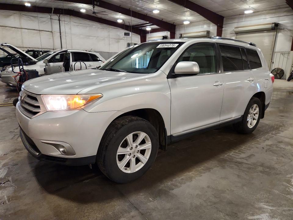 59094076 :رقم المزاد ، 5TDBK3EH2CS123531 vin ، 2012 Toyota Highlander مزاد بيع