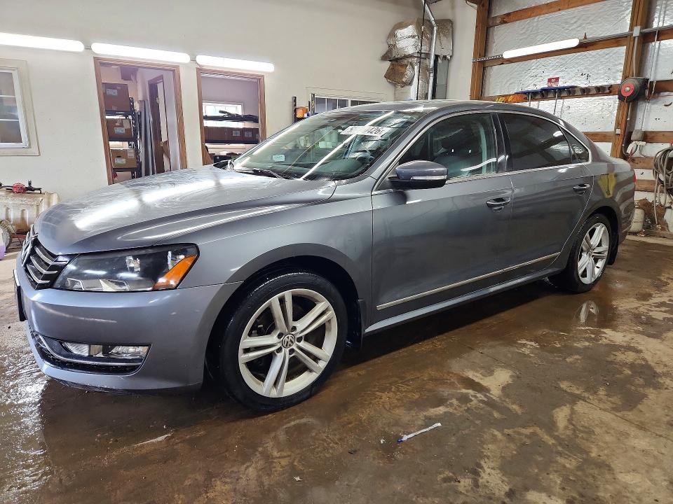2014 Volkswagen Passat მანქანა იყიდება აუქციონზე, vin: 1VWCS7A34EC090765, აუქციონის ნომერი: 55220426