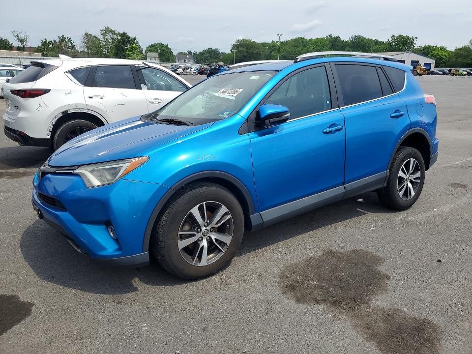 Продаж на аукціоні авто 2018 Toyota Rav4, vin: 2T3WFREV2JW411981, номер лоту: 58075996
