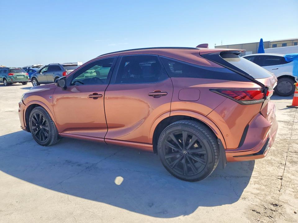 55639746 :رقم المزاد ، 2T2BCMEA0RC010857 vin ، 2024 Lexus Rx مزاد بيع