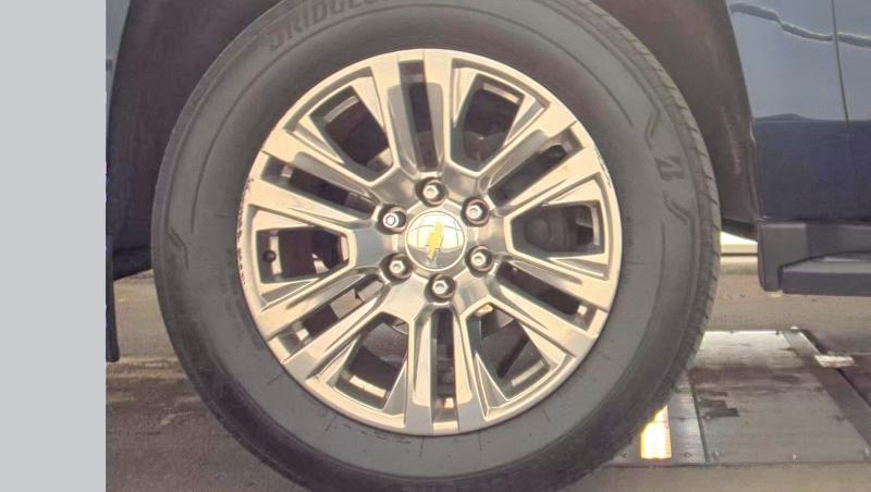 Продажа на аукционе авто 2020 Chevrolet Suburban, vin: 1GNSCGKC3LR193672, номер лота: 56084996