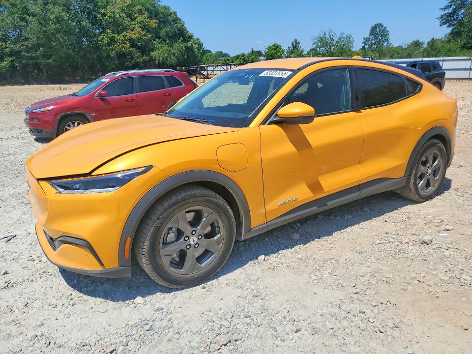 Auction sale of the 2022 Ford Mustang Mach-e, vin: 3FMTK1RM5NMA60679, lot number: 53331056