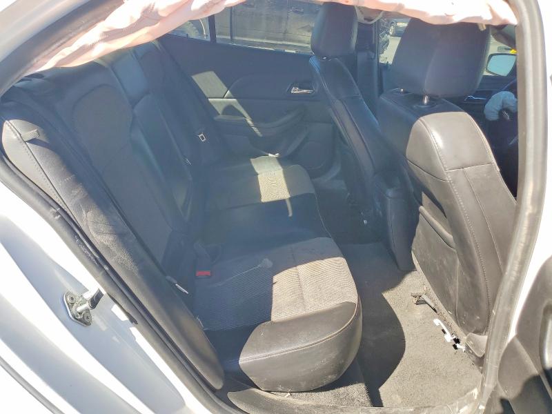 57151606 :رقم المزاد ، 1G11D5SL0FU117102 vin ، 2015 Chevrolet Malibu مزاد بيع