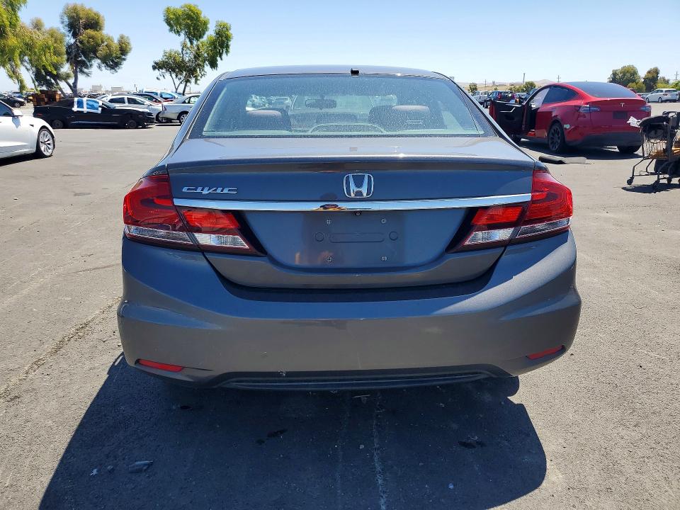 2013 Honda Civic მანქანა იყიდება აუქციონზე, vin: 2HGFB2F57DH597976, აუქციონის ნომერი: 55331746
