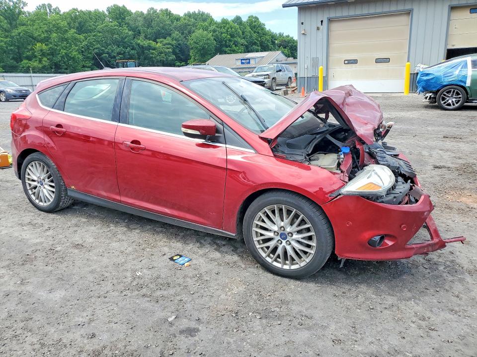57619966 :رقم المزاد ، 1FADP3N23DL379577 vin ، 2013 Ford Focus مزاد بيع