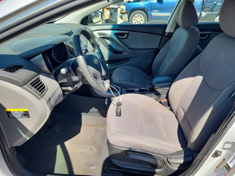56470566 :رقم المزاد ، 5NPDH4AE0FH636358 vin ، 2015 Hyundai Elantra مزاد بيع