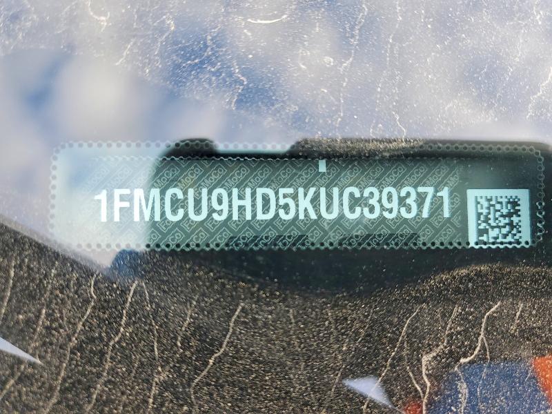 Продажа на аукционе авто 2019 Ford Escape, vin: 1FMCU9HD5KUC39371, номер лота: 59285436