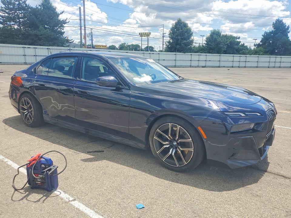57646126 :رقم المزاد ، WBA33EH03TCW56439 vin ، 2026 Bmw 740 مزاد بيع