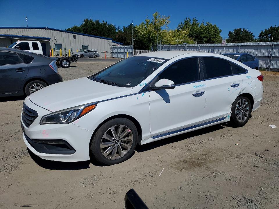 2015 Hyundai Sonata მანქანა იყიდება აუქციონზე, vin: 5NPE34AF1FH051994, აუქციონის ნომერი: 57676996