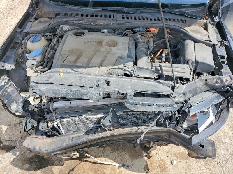 56599266 :رقم المزاد ، 3VWLL7AJ4EM259984 vin ، 2014 Volkswagen Jetta مزاد بيع