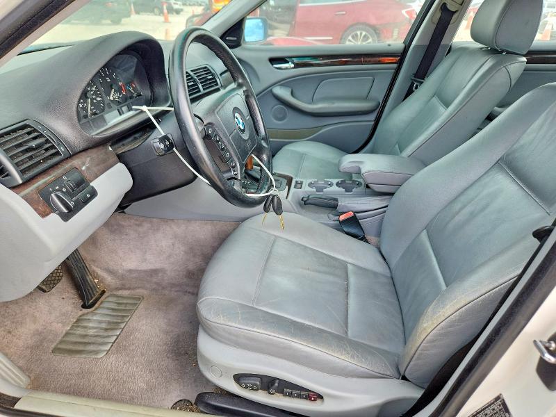 56634536 :رقم المزاد ، WBAAN3340YNC90129 vin ، 2000 Bmw 323 مزاد بيع