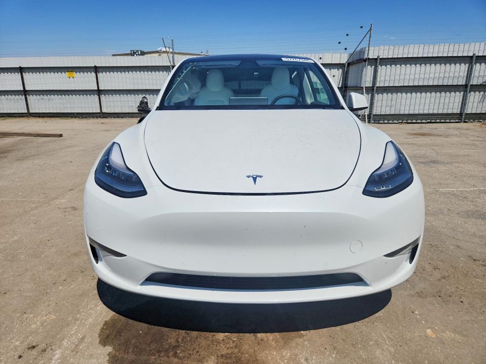 2020 Tesla Model Y მანქანა იყიდება აუქციონზე, vin: 5YJYGDEE2LF023697, აუქციონის ნომერი: 57267946
