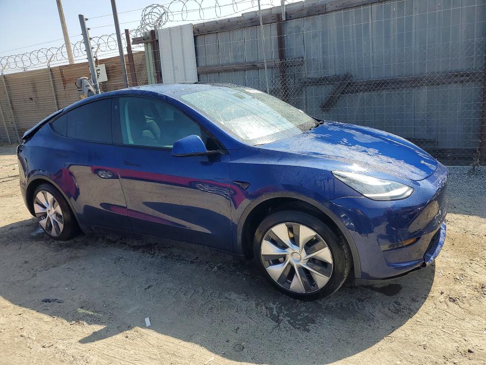 Продажа на аукционе авто 2022 Tesla Model Y, vin: 7SAYGDEE7NF363109, номер лота: 58222276